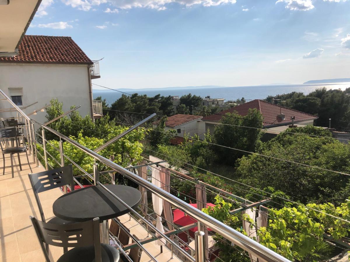 Dalmatia Apartments Podstrana Bagian luar foto