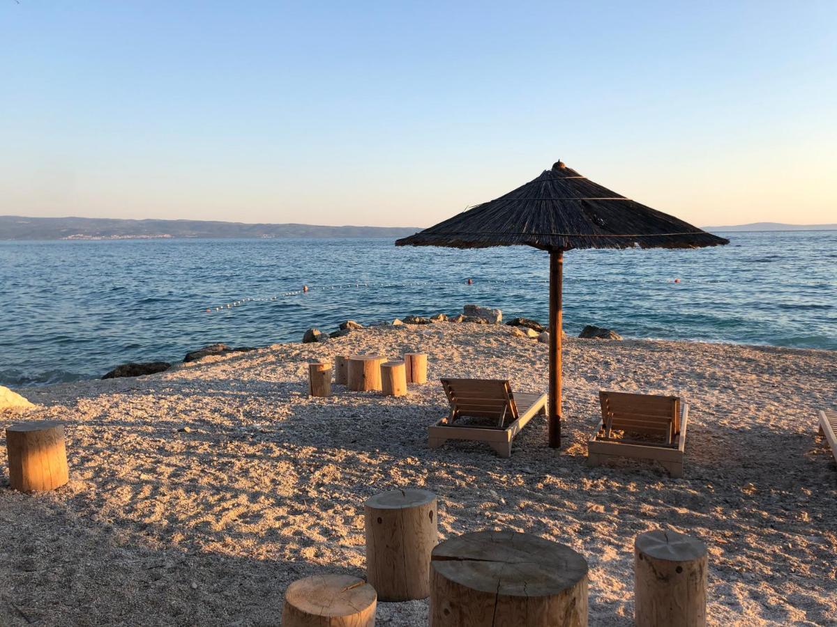 Dalmatia Apartments Podstrana Bagian luar foto