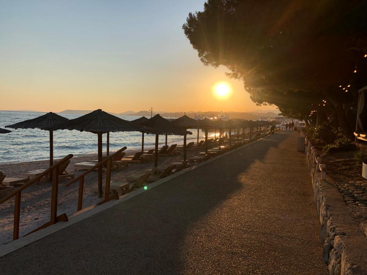 Dalmatia Apartments Podstrana Bagian luar foto