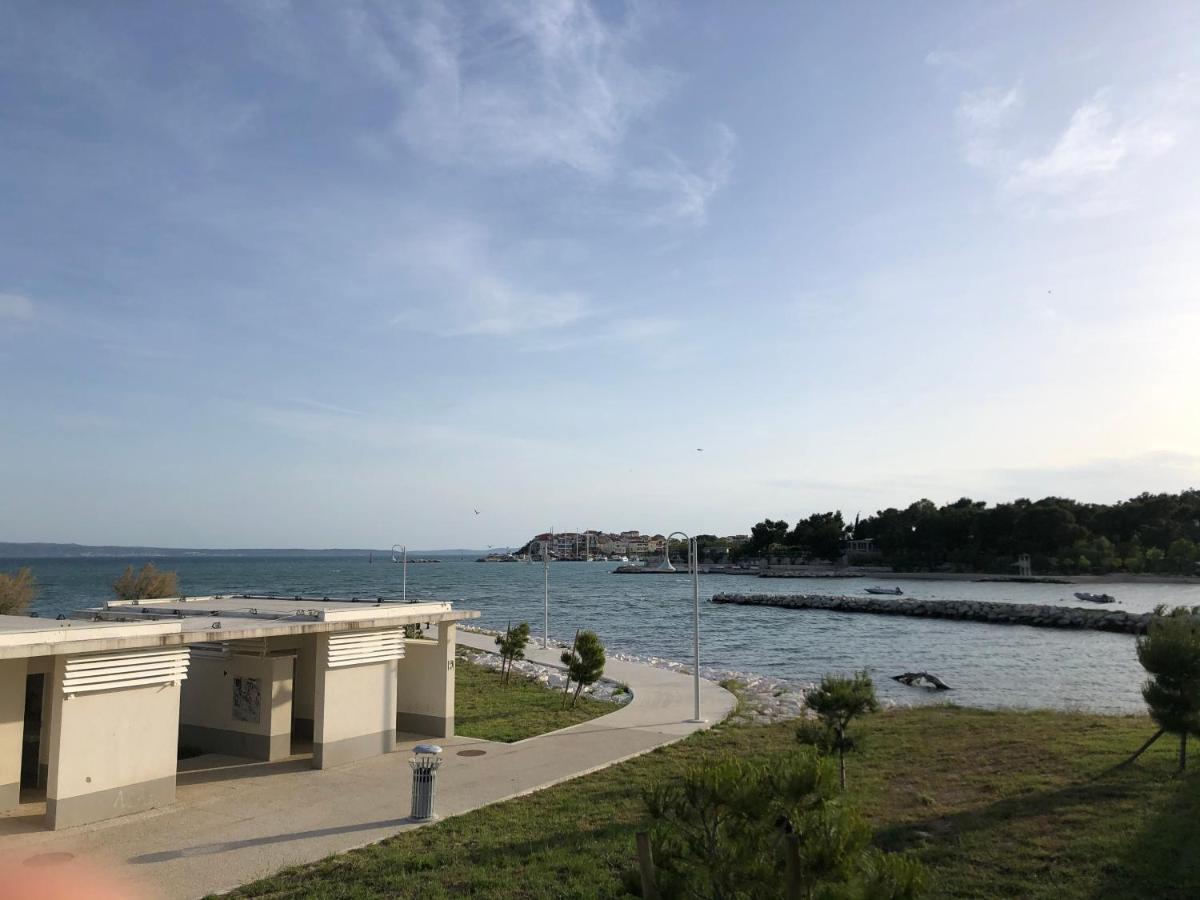 Dalmatia Apartments Podstrana Bagian luar foto